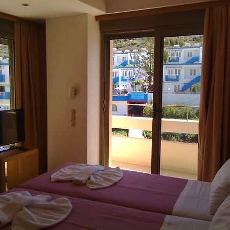 Maria Apartments อาเยีย เปลาเยีย ภายนอก รูปภาพ